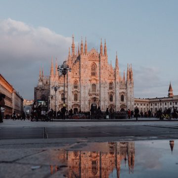 Private jet to Milan