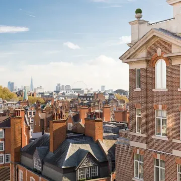 London's luxury residence with Grosvenor House Suites