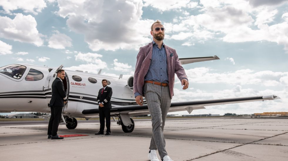 Globeair business man 2207 12